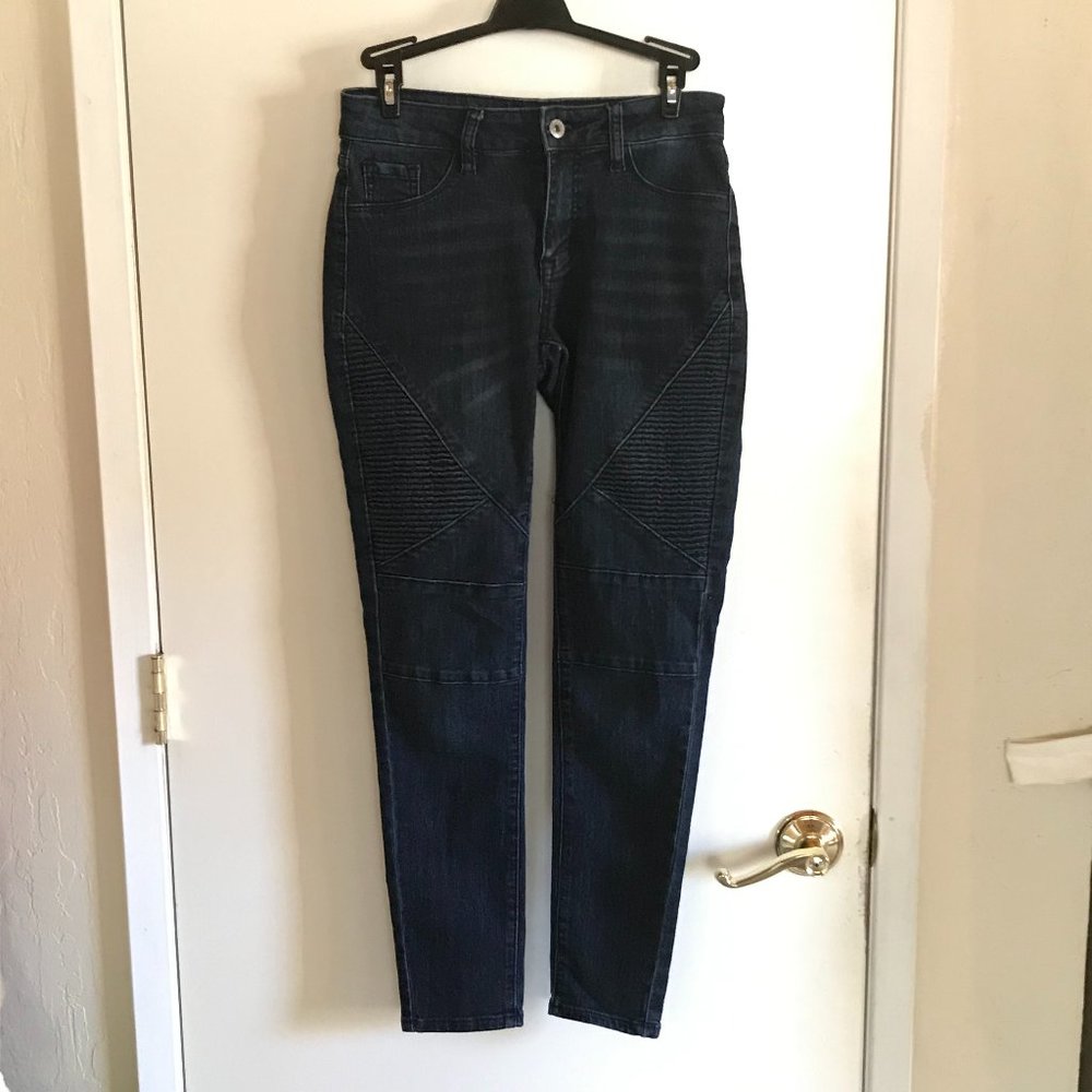 Women’s Junior’s Curvy Washed Denim Arizona Jeans